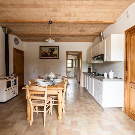 Appartamento Nella Campagna Di Certaldo Il Ciliegio Εξωτερικό φωτογραφία